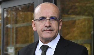 Mehmet Şimşek: Farklı isimlerle faaliyete geçen 1.212 kumar sitesi için suç duyurusu yapıldı