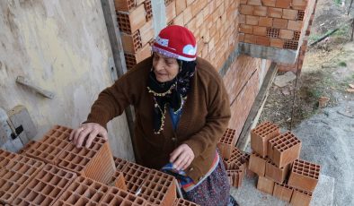 Trabzon’da engelli çocukları için tek başına hayata tutundu