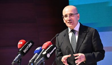 Mehmet Şimşek: Programımız çalışıyor, kurdaki oynaklık azaldı