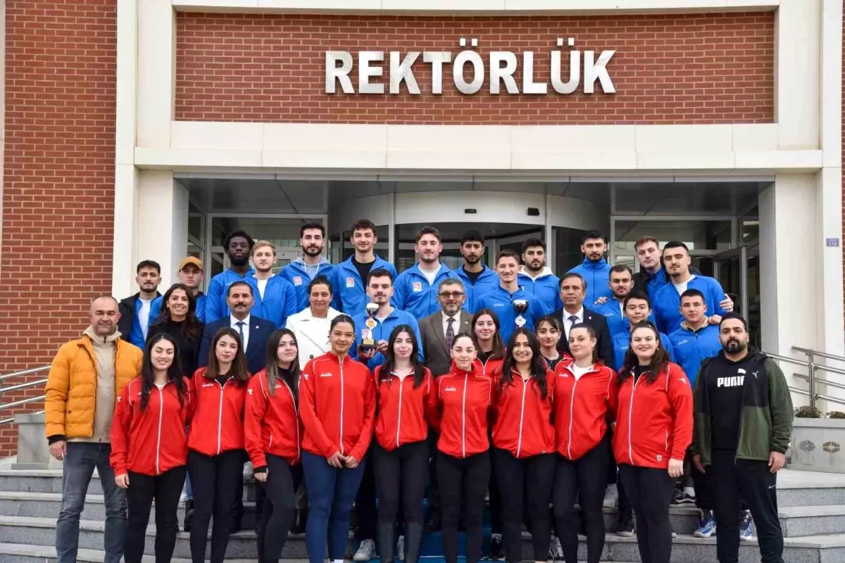 BŞEÜ Spor Takımları Başarılarıyla Gururlandırdı