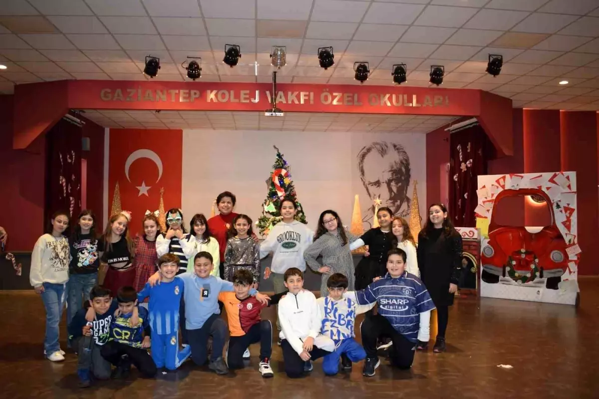 Gaziantep Kolej Vakfı Öğrencilerinden Barış Dilekleri